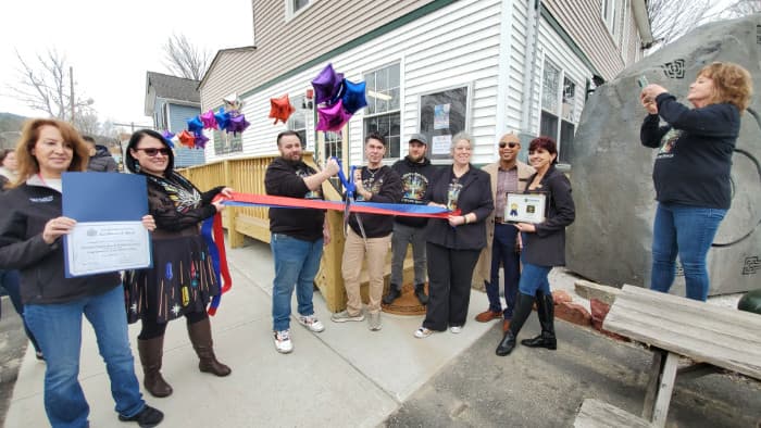 Crystal Connection Wellness Center cuts the ribbon in Wurtsboro  (VIDEO)
